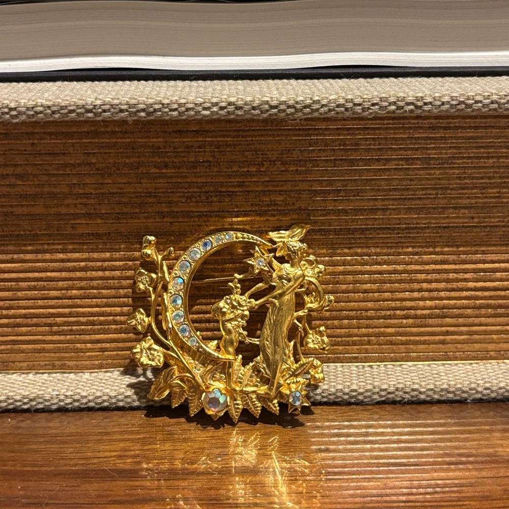 Vintage Kirks Folly Gold Tone Celestial Theme Brooch